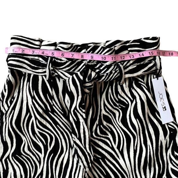 Joe's Jeans Calypso Zebra Print High Waist Paper Bag Shorts - Picture 9 of 14
